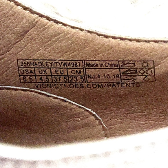 Sold Mercari Vionic Wise Hadley Silver Oxford Shoes size 6.5 - Picture 12 of 14